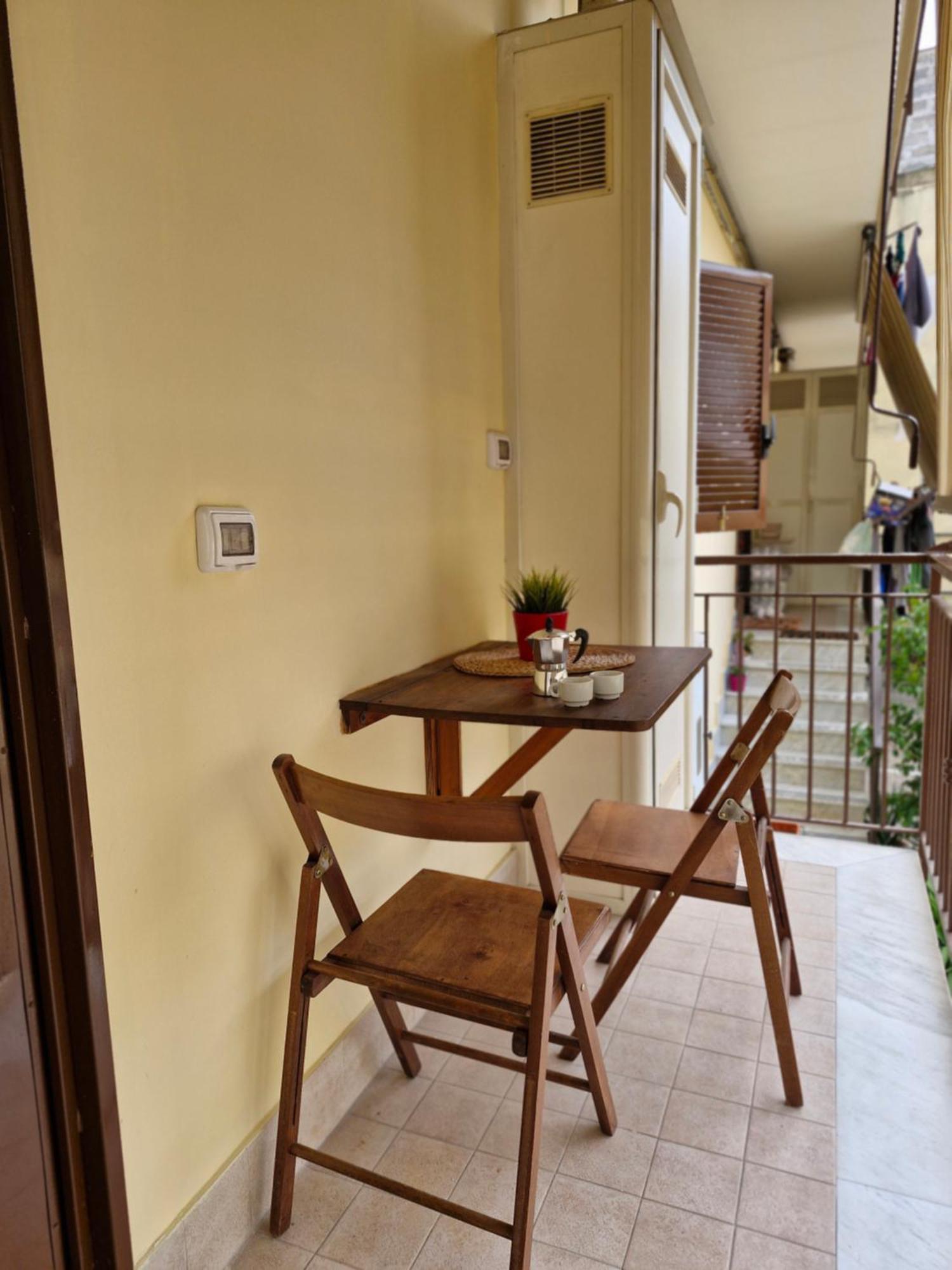 Bed and Breakfast Casa Imma Napoli Esterno foto